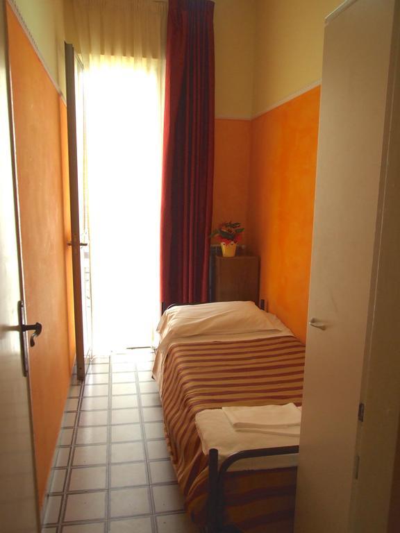 Hotel Midy В'яреджо Номер фото