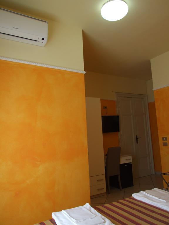 Hotel Midy В'яреджо Екстер'єр фото