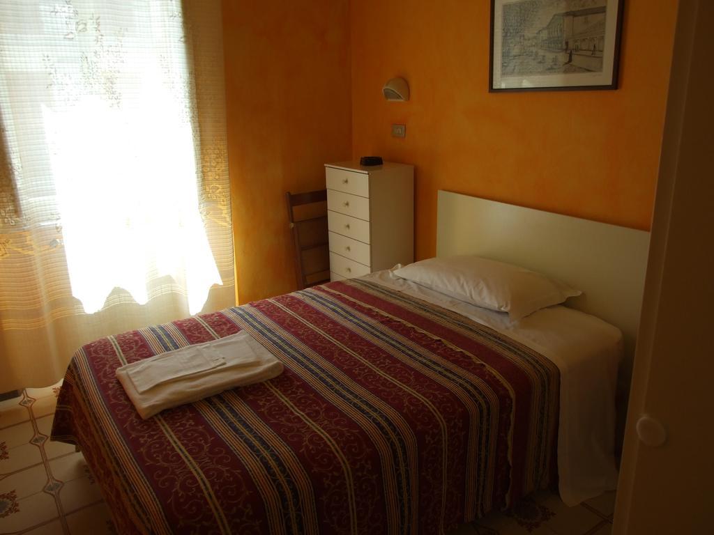 Hotel Midy В'яреджо Екстер'єр фото